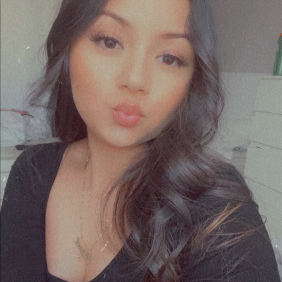 abigailvilla933